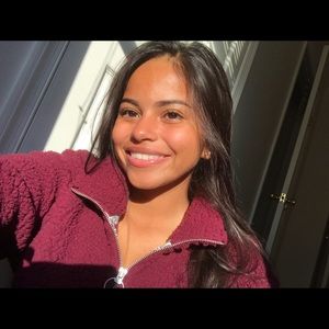 Meet your Posher, Casey