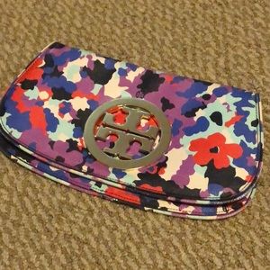 Tory Burch “Amanda” Crossbody Clutch