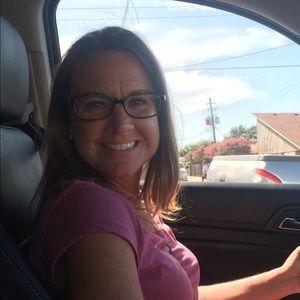 Meet your Posher, Tarrah