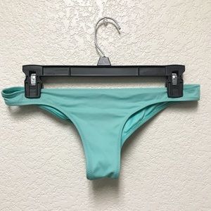 victoria’s secret bikini bottoms