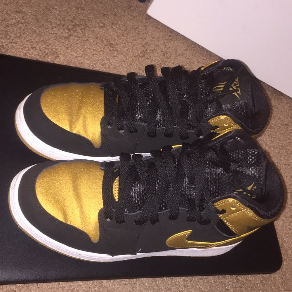 Jordan 1's