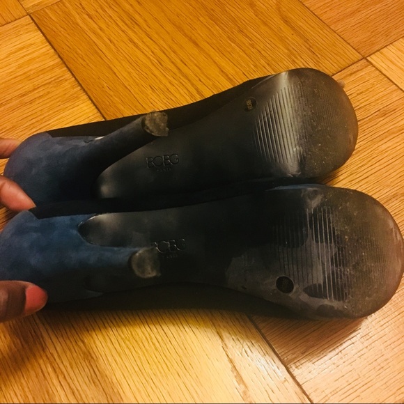 BCBG suede peep toe pumps - Picture 4 of 6