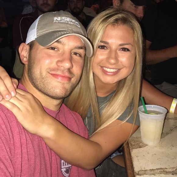 Meet your Posher, Lexie - Picture 1 of 1