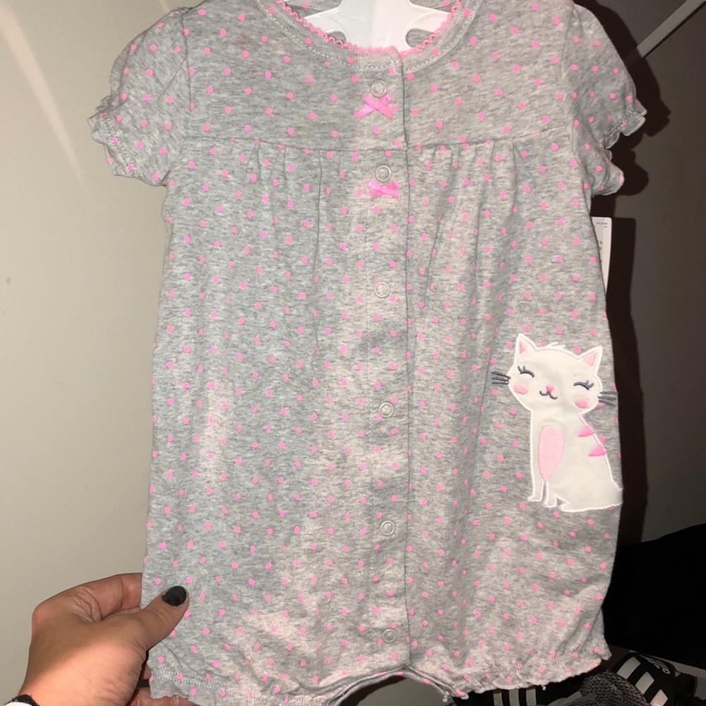 Precious baby girl onesie with kitty on it! NWT