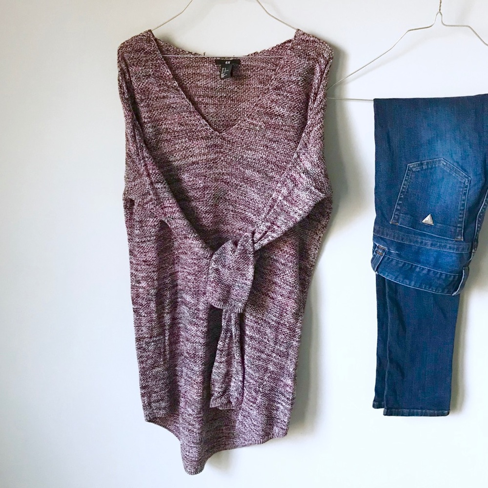 [H&M] Oversized V-Neck Sweater