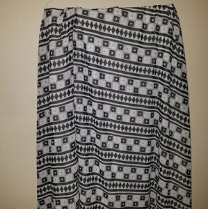 NWT LuLaRoe Lucy Skirt