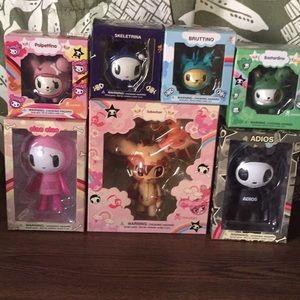 Tokidoki Vinyl figures (lot price is firm)