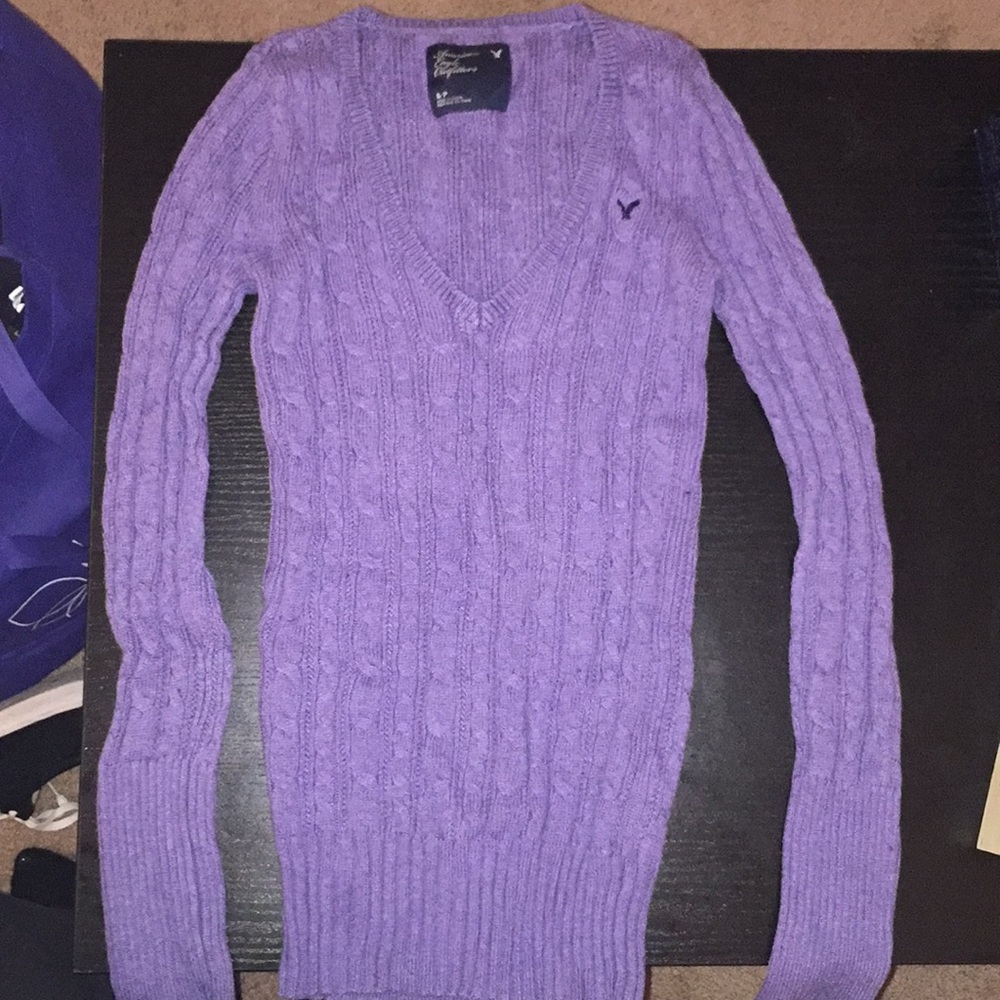 American Eagle purple sweeter