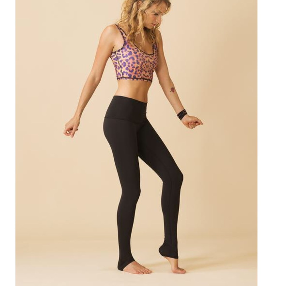 NWT TEEKI BLACK HOT PANT