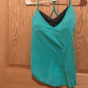 Lululemon workout top