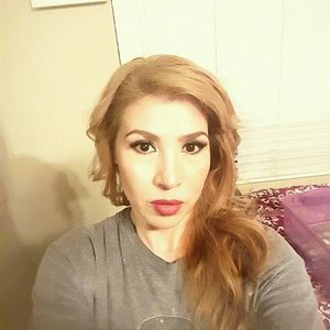 Meet your Posher, Silvia