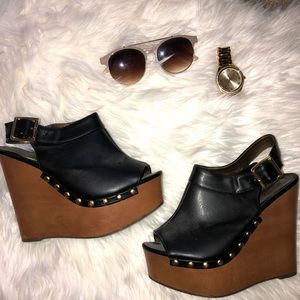 FAUX LEATHER WEDGES