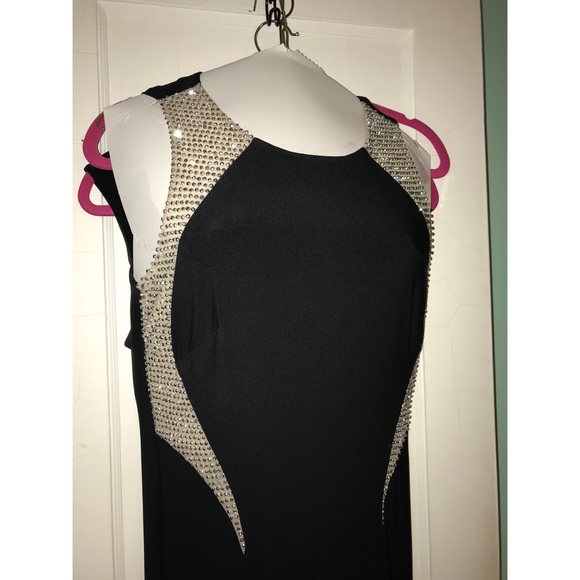 Prom Dress (send offer) - Picture 2 of 5