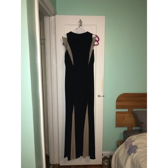 Prom Dress (send offer) - Picture 4 of 5