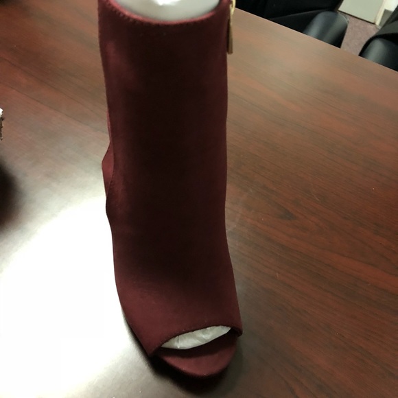 Booties - Picture 4 of 4