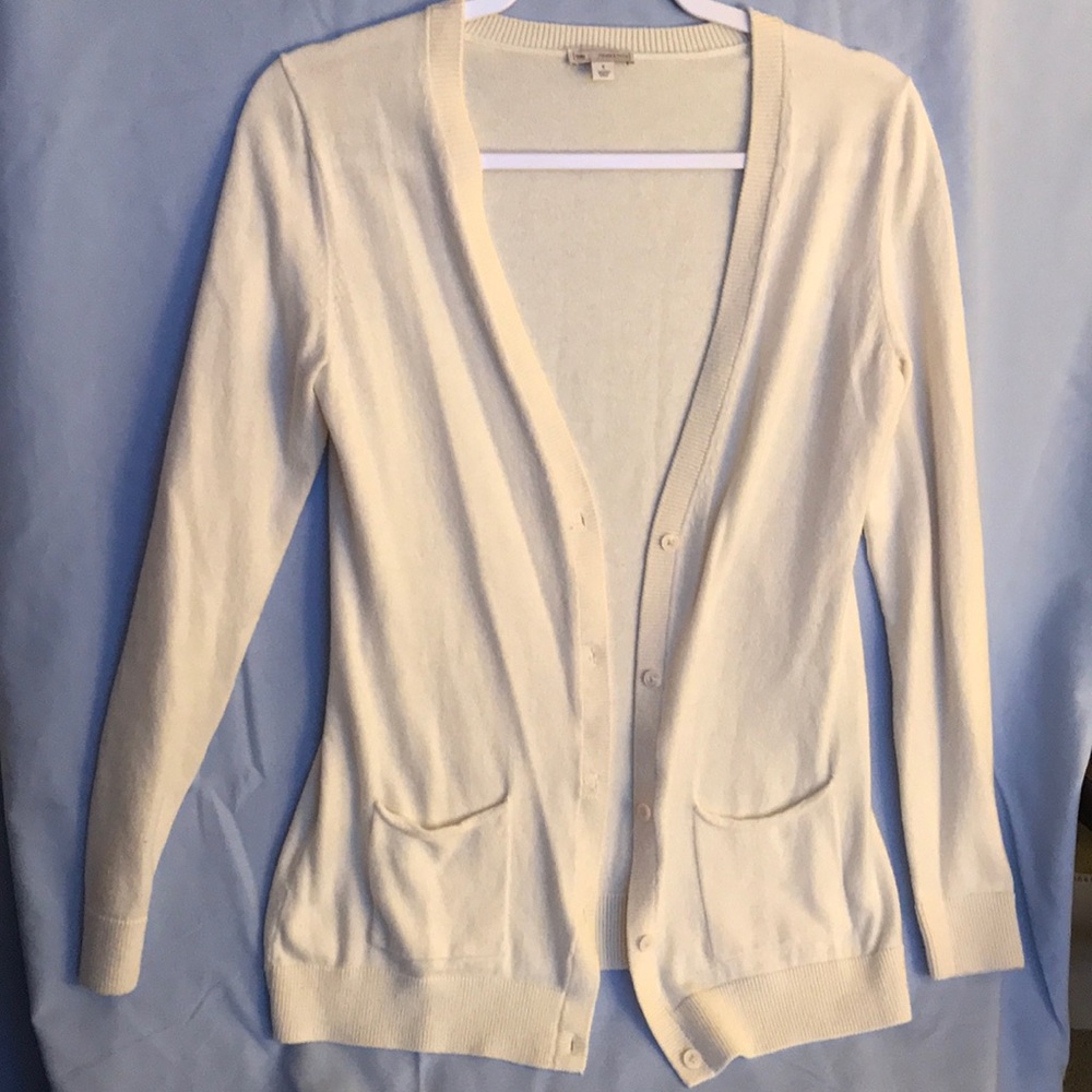🔴 Gap Cream Cardigan