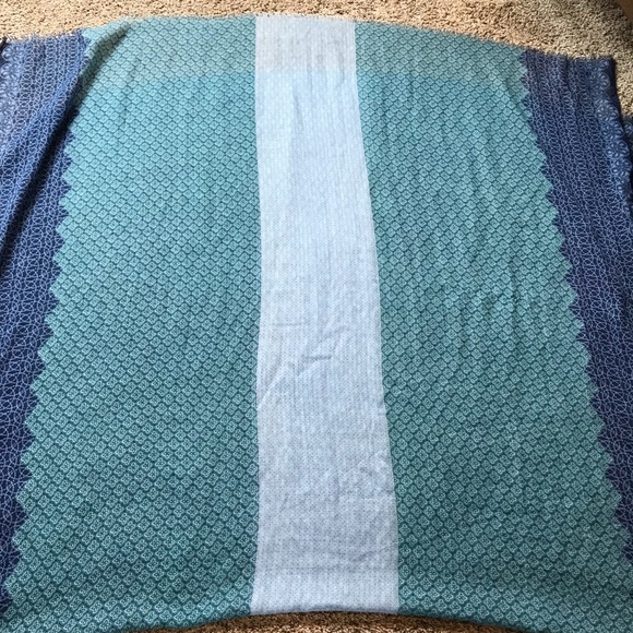 Scarf 💙 - Picture 3 of 4