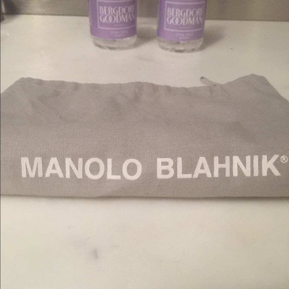 Manolo blahnik dustbag