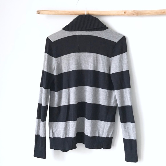 [Hollister] Striped Cardigan Sweater - Picture 2 of 4