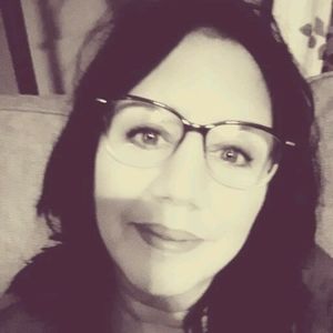 Meet your Posher, Vicki