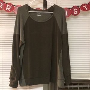 NWOT olive green sweatshirt