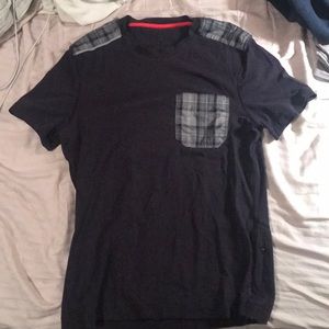 Lululemon men’s t-shirt