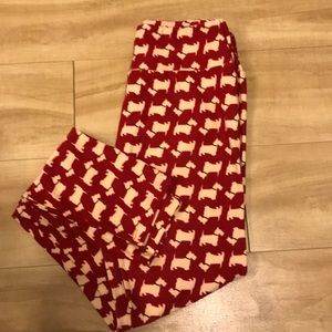 LuLaRoe OS Scottie/Westie print red legging