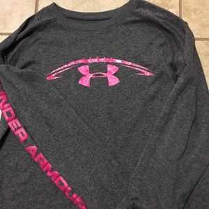 UA long sleeve shirt