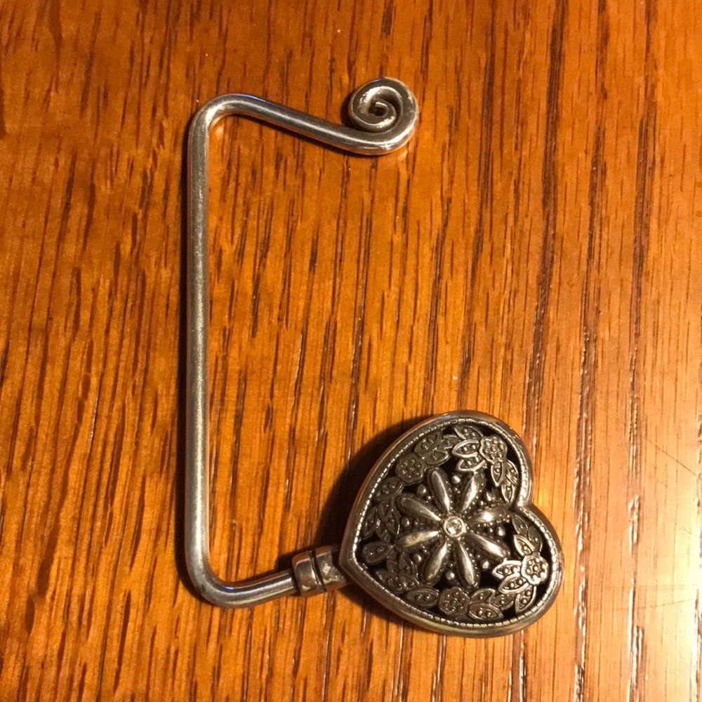 Brighton handbag hook in silver.