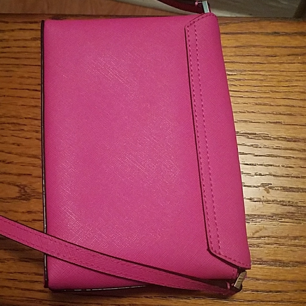 Kate Spade Crossbody Clutch - Picture 5 of 8
