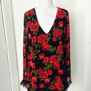 Rose print bell sleeve dress