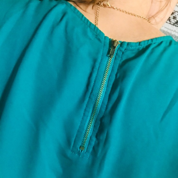 Lightweight blouse - Picture 4 of 5