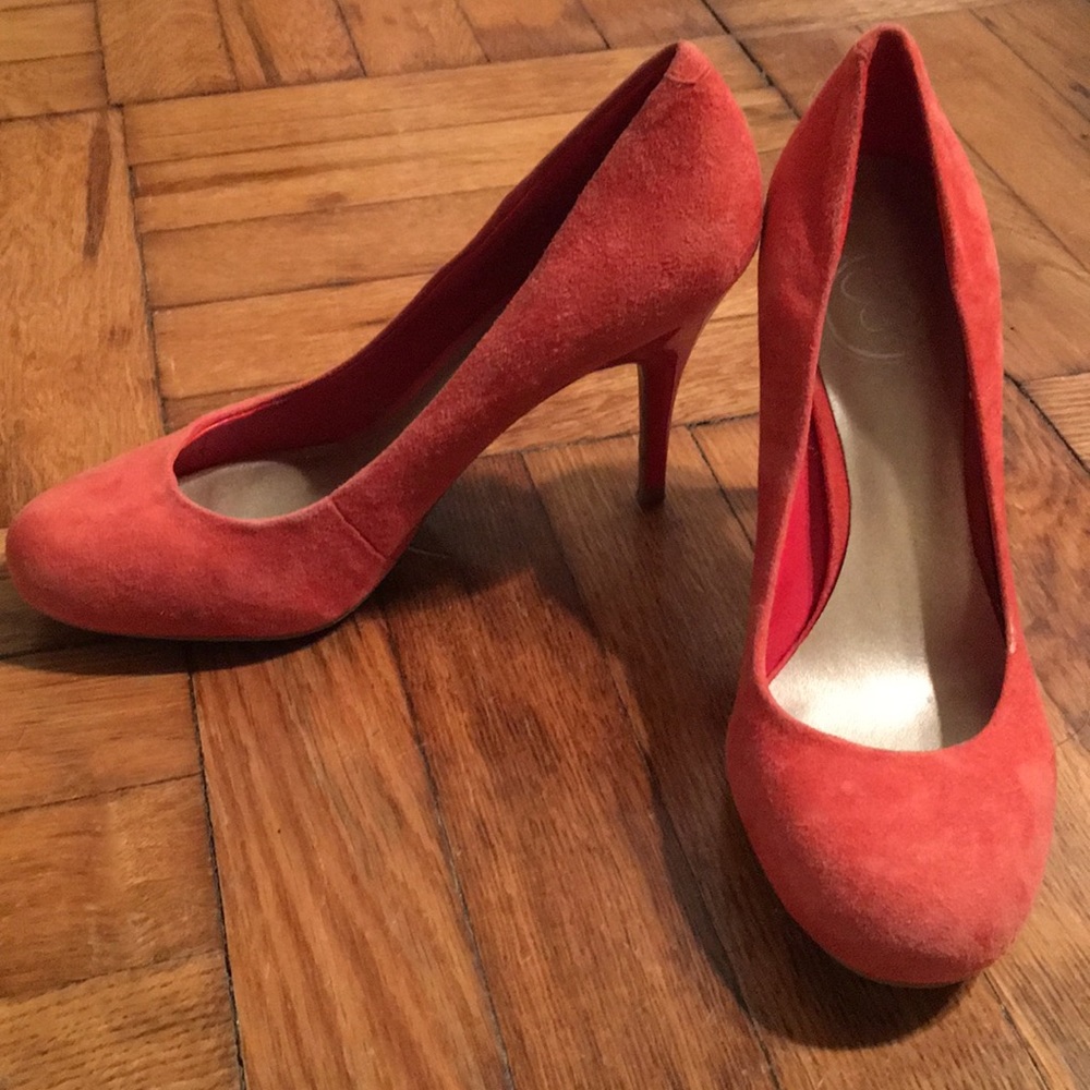 Jessica Simpson heels