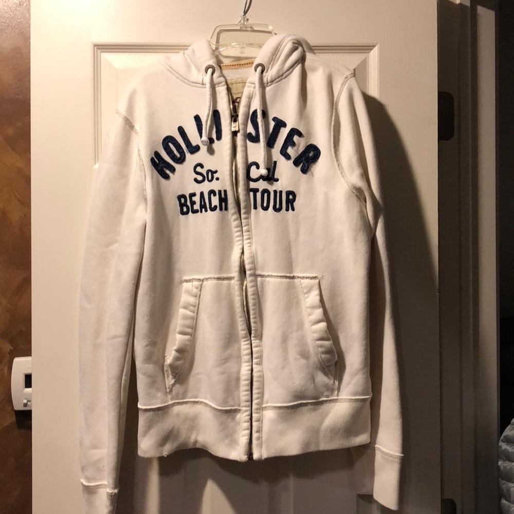 Hollister White Hoodie- Medium