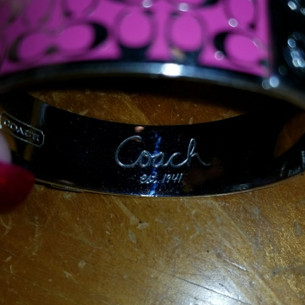 Authentic Coach bangle bracelet - Picture 3 of 4