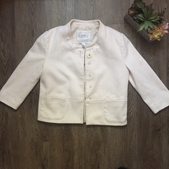 Forever 21 Jackets & Blazers - Forever 21 Easentials Collections Ivory Jacket
