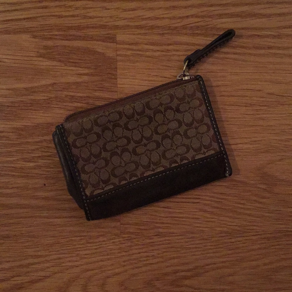 Coach Wallet - Picture 2 of 3
