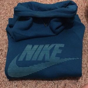 Nike sweatshirt 😊