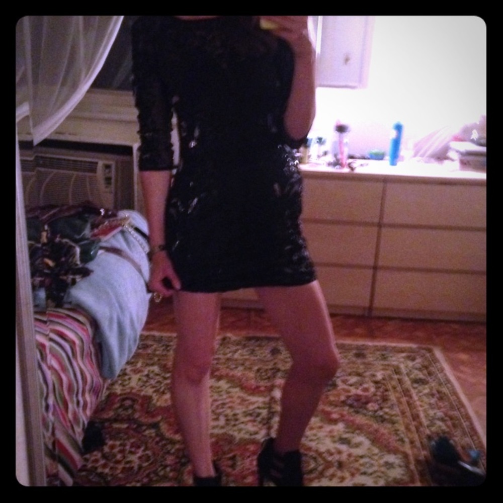 Gorgeous all saints sequined dress size 6 eu 38