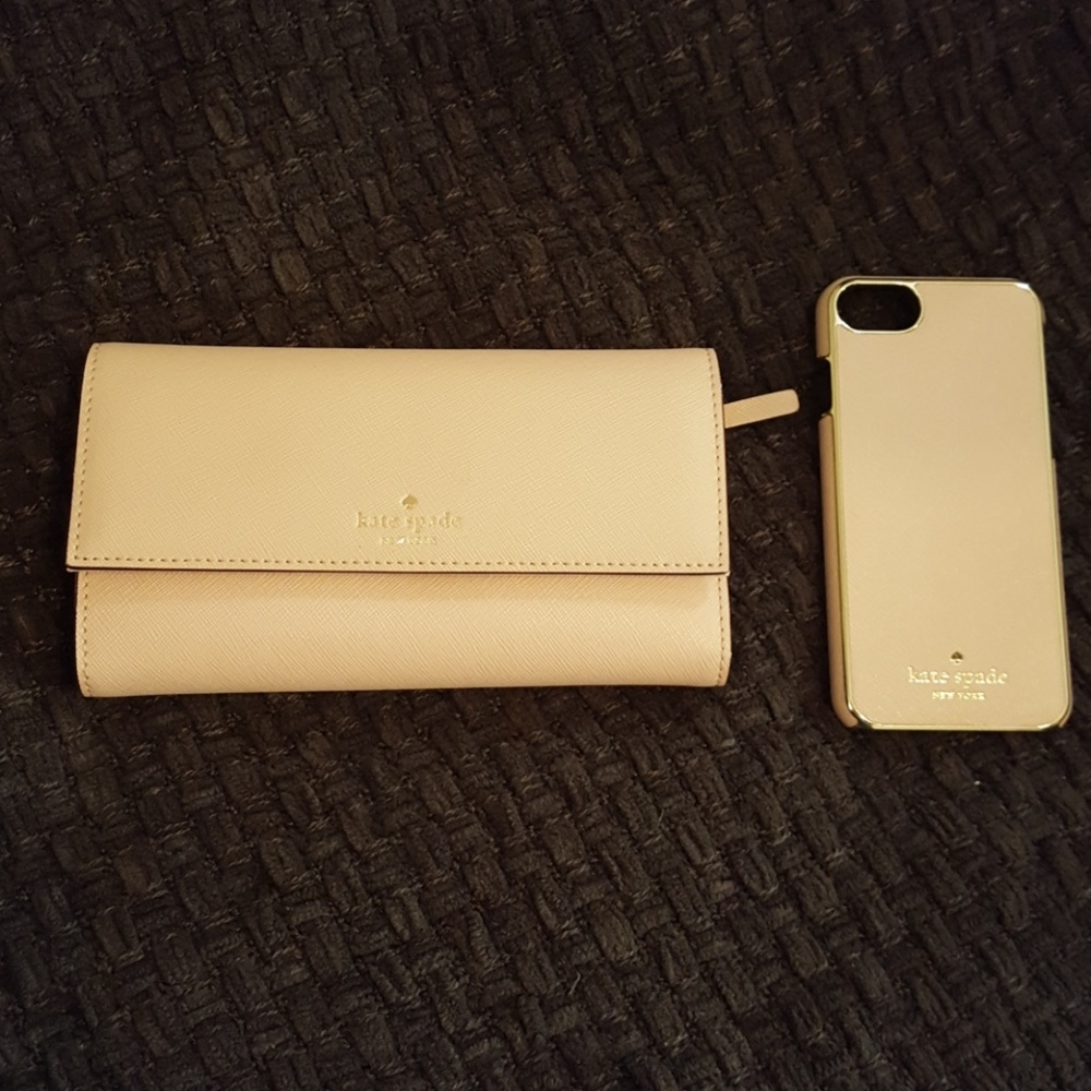 Kate spade full-size wallet/ magnet phone case