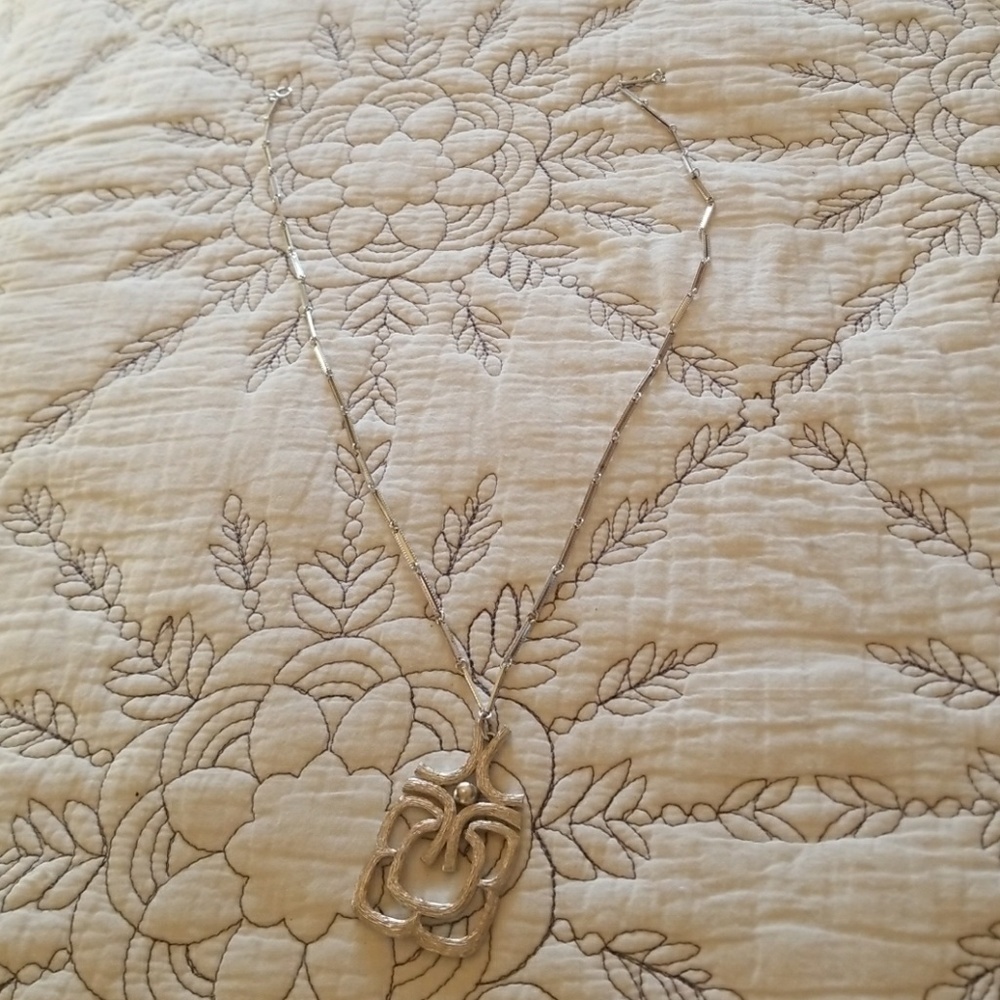 Silver tone Necklace