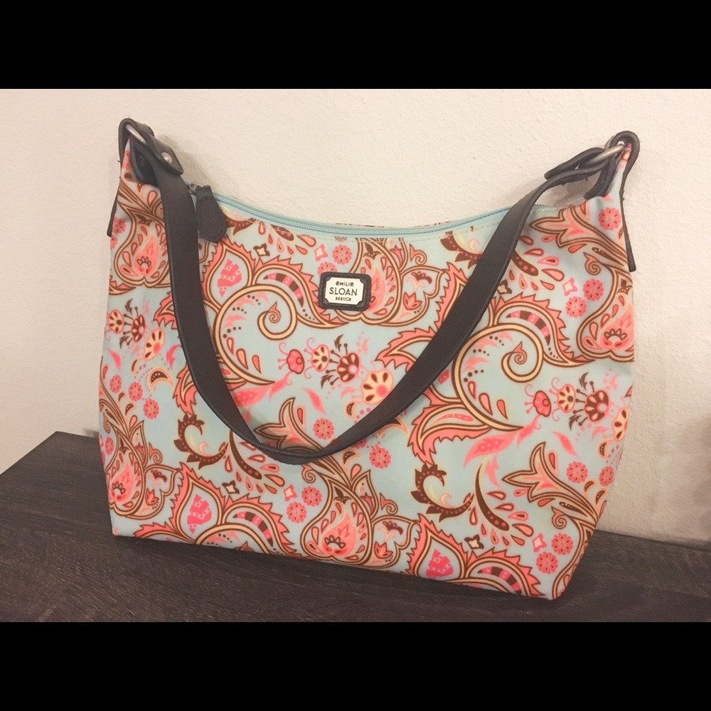 🦋Gently Used Emilie Sloan Seattle Shoulder Bag🦋