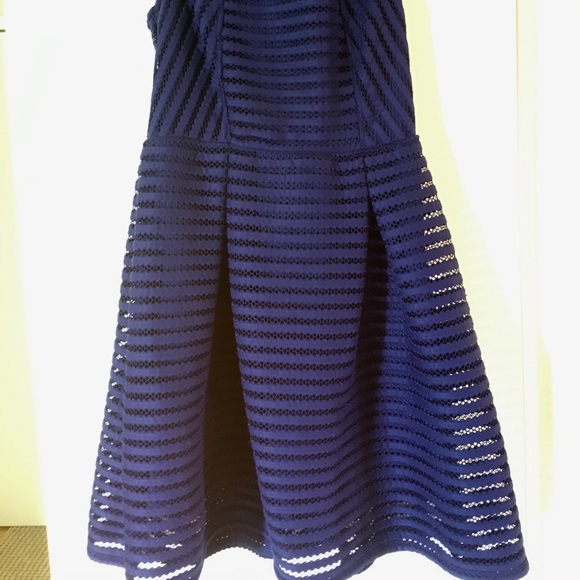 Blue dress - Picture 4 of 4