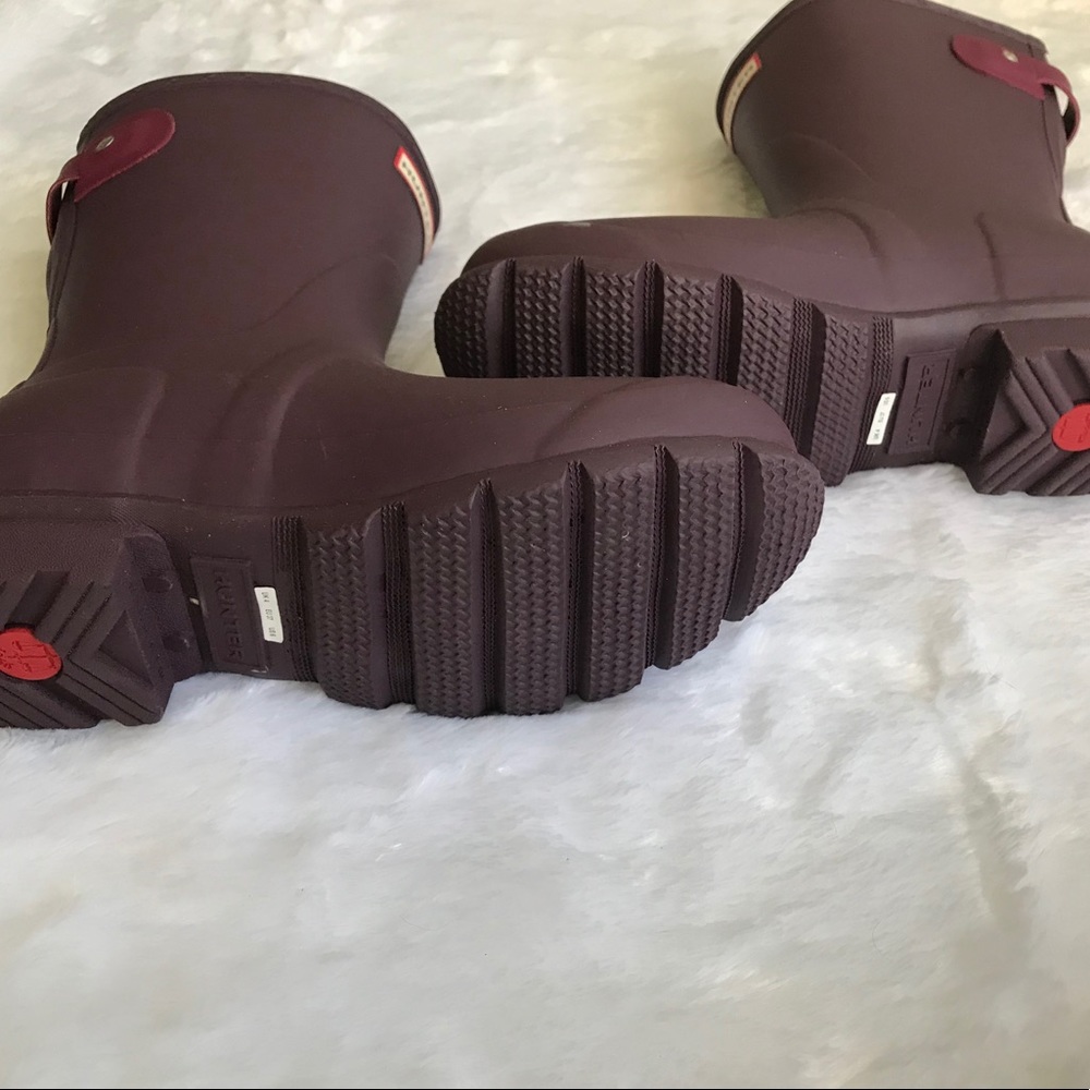 SOLD Like New! Hunter Short Adjustable Strap Boots - Picture 4 of 8