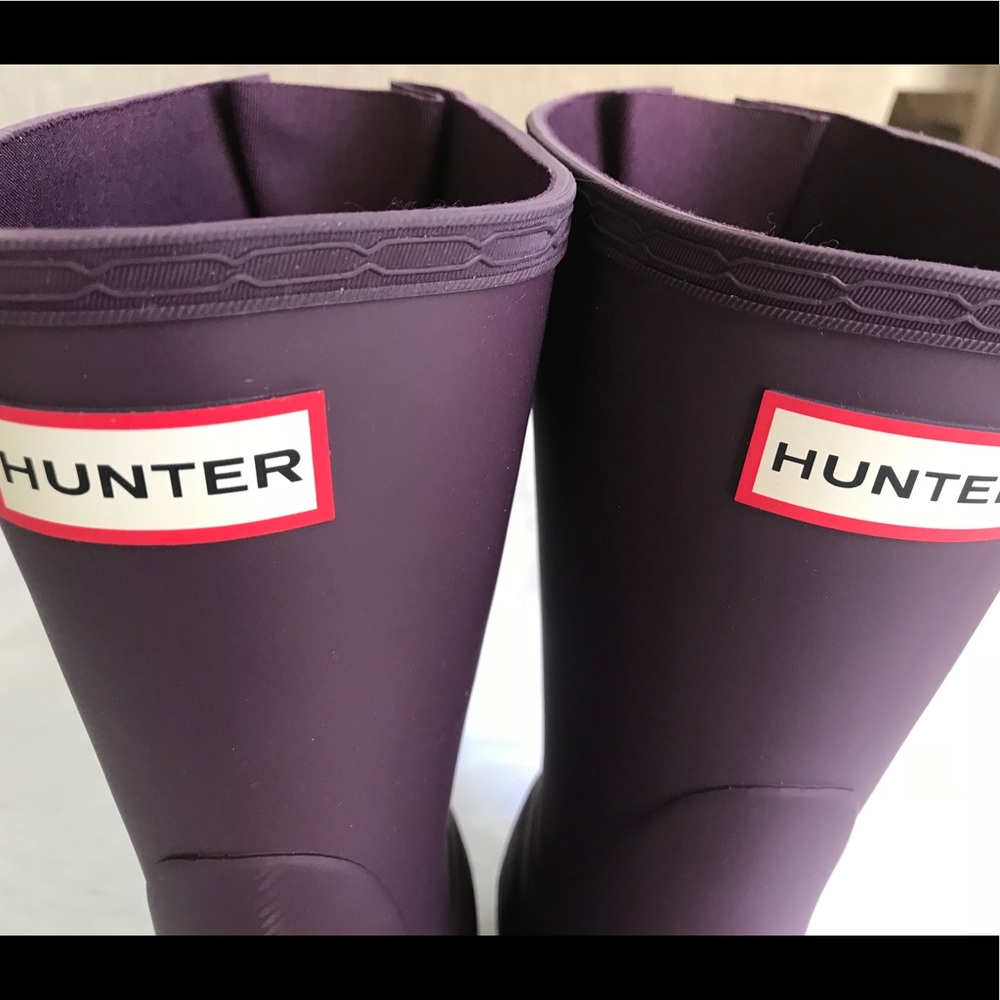 SOLD Like New! Hunter Short Adjustable Strap Boots - Picture 3 of 8