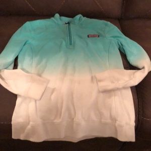 Vineyard Vines sweatshirt