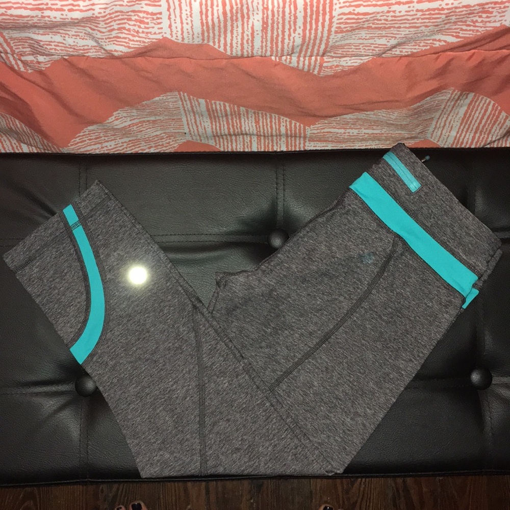 Lululemon Inspire Crops