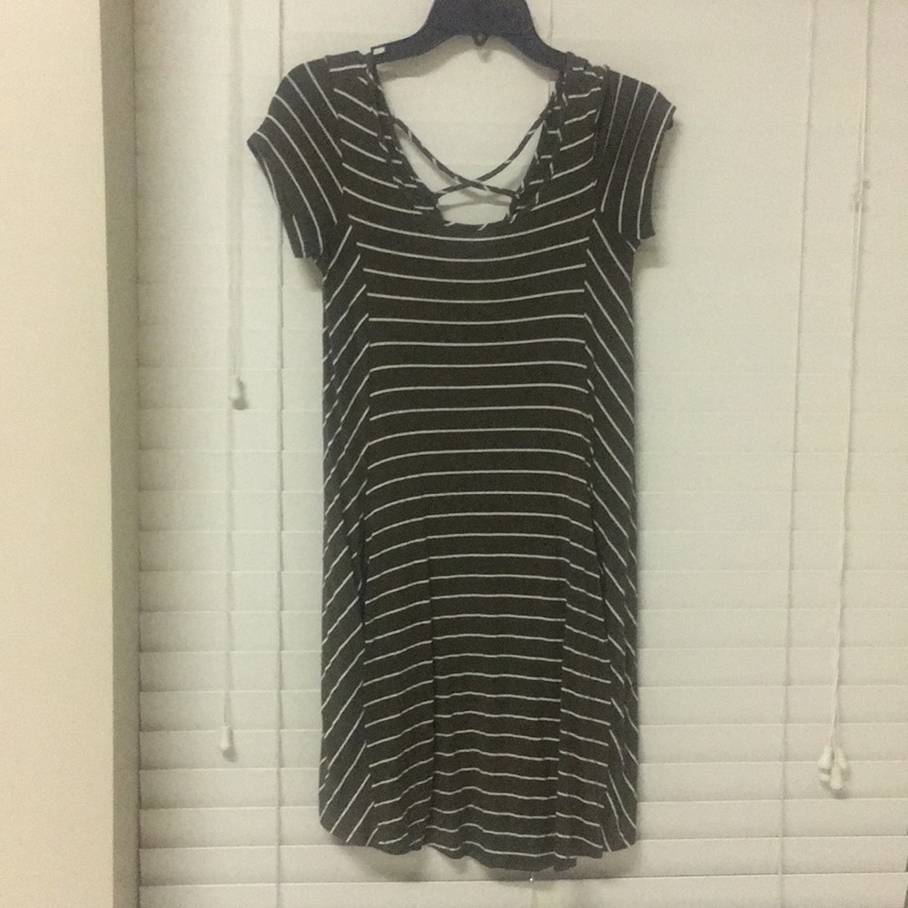 Medium dress
