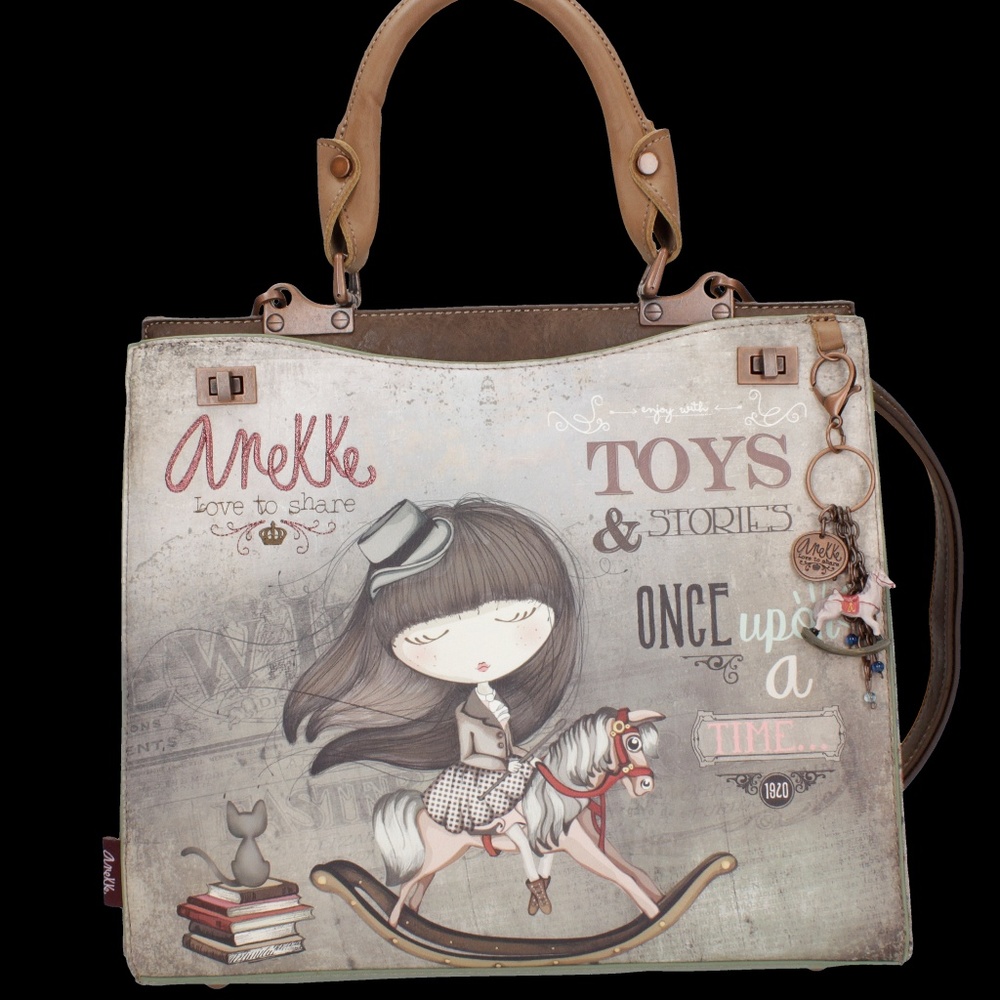 Anekke Stories Vintage Doctor's Bag.