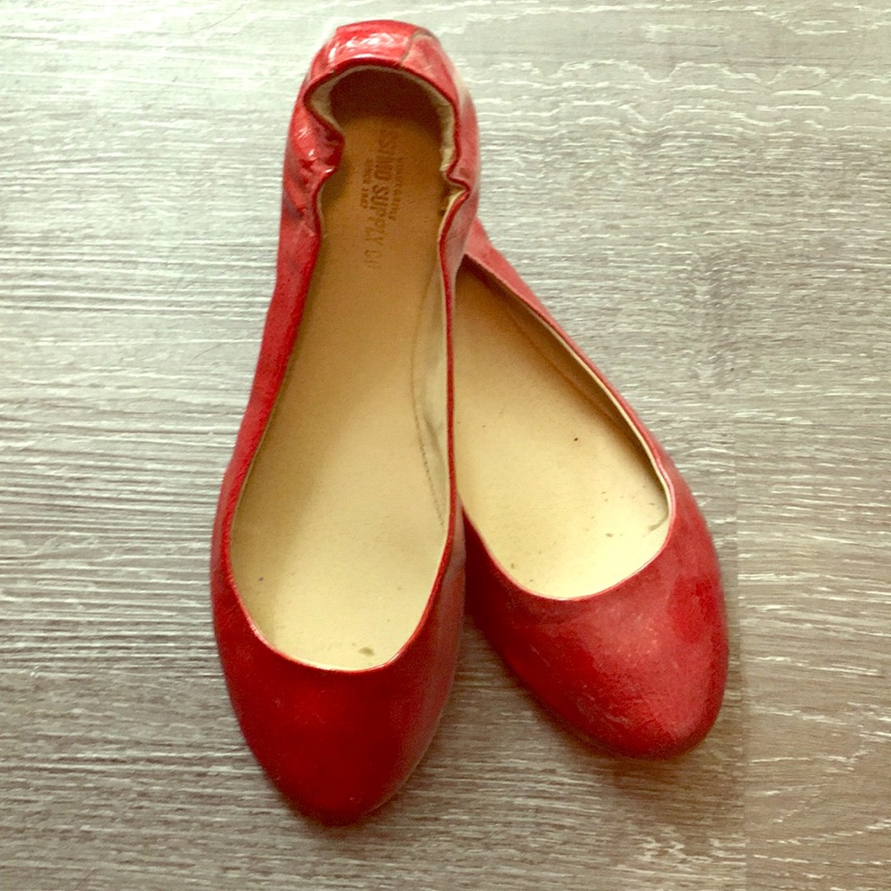 Red flats